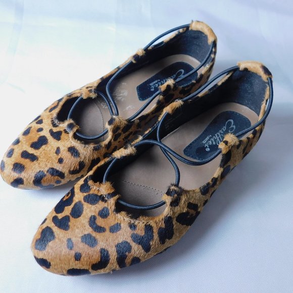 Leopard Ballet Flats Earthies Size 6B - Picture 1 of 6